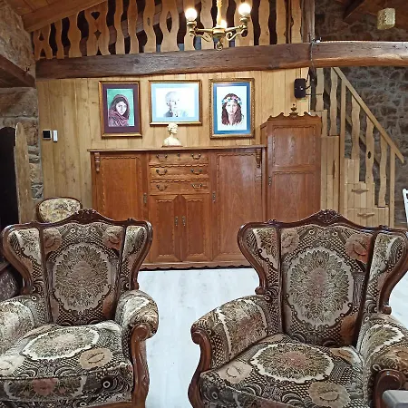 Casa Do Bico * Becerreá